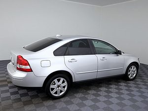 Volvo S40 Summum Facelift LPG ATM 2.4 125kW (3 foto / 7)