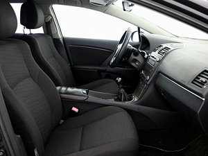 Toyota Avensis Linea Sol 1.8 108kW (6 foto / 9)