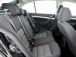 Skoda Octavia Comfortline Facelift ATM 1.2 77kW (7 foto / 8)