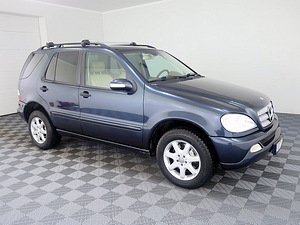 Mercedes-Benz ML 270 Luxury ATM 2.7 CDI 120kW (1 foto / 7)