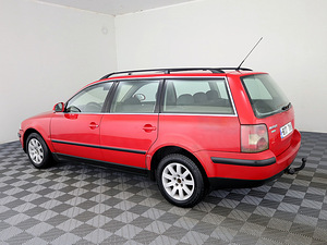 Volkswagen Passat Sportline ATM 1.9 TDI 96kW (4 foto / 7)