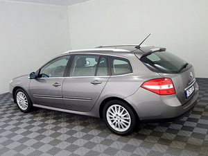 Renault Laguna Comfort 2.0 103kW (4 foto / 7)