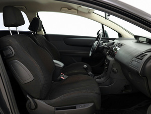 Citroen C4 Elegance 1.6 80kW (6 foto / 7)