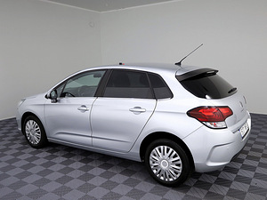 Citroen C4 Elegance Facelift 1.2 81kW (4 foto / 7)