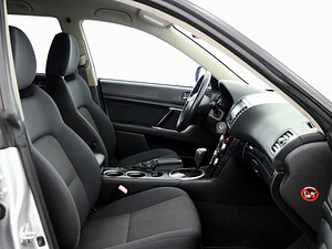 Subaru Legacy Facelift AWD ATM 2.0 121kW (6 foto / 7)