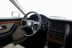 Audi Coupe Sport 2.0 85kW (5 foto / 7)