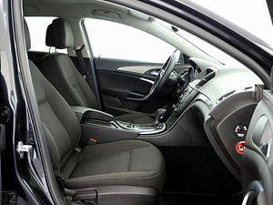 Opel Insignia Sports Tourer ATM 2.0 CDTi 96kW (6 foto / 7)
