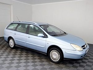 Citroen C5 Luxury 2.9 152kW (1 foto / 9)