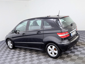 Mercedes-Benz B 180 Avantgarde Facelift ATM 2.0 85kW (4 foto / 7)