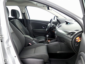 Renault Megane Grandtour Facelift 1.6 81kW (6 foto / 7)