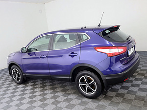 Nissan Qashqai Tekna ATM 1.2 85kW (4 foto / 9)