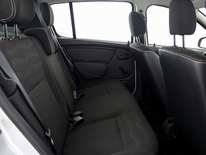 Dacia Sandero Stepway Facelift 1.6 62kW (7 foto / 8)
