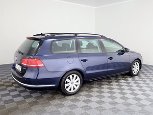 Volkswagen Passat Comfortline 1.6 TDI 77kW (3 foto / 7)