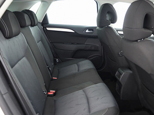 Citroen C4 Elegance 1.6 88kW (7 foto / 8)