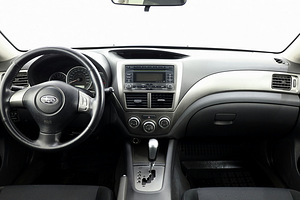 Subaru Impreza Facelift AWD 4x4 ATM 2.0 110kW (5 foto / 7)