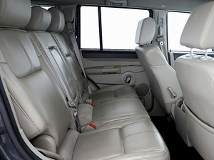 Jeep Commander Limited 3.0 CRD 160kW (7 foto / 8)