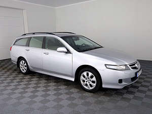 Honda Accord Luxury ATM 2.0 114kW (1 foto / 7)