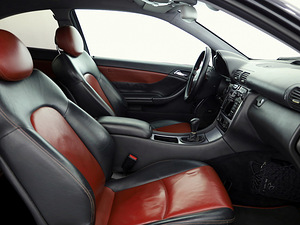 Mercedes-Benz C 220 Luxury 2.2 CDI 105kW (6 foto / 8)