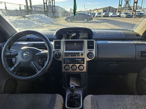 Nissan X-Trail Comfort 4x4 Facelift 2.2 dCi 100kW (5 foto / 7)