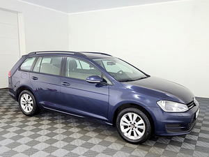 Volkswagen Golf Comfortline 1.4 90kW (1 foto / 7)