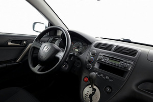 Honda Civic Elegance ATM 1.6 81kW (5 foto / 7)