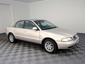 Audi A4 Sportline ATM 1.8 92kW (1 foto / 7)
