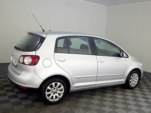 Volkswagen Golf Plus Comfortline ATM 1.6 75kW (3 foto / 7)