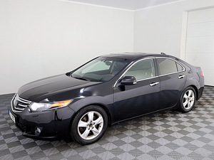 Honda Accord Luxury ATM 2.4 148kW (2 foto / 8)