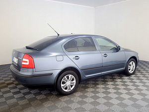 Skoda Octavia Comfortline 1.6 75kW (3 foto / 7)