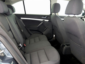 Skoda Octavia Comfortline 1.6 75kW (7 foto / 7)