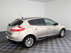 Renault Megane Elegance LPG 1.6 81kW (3 foto / 7)