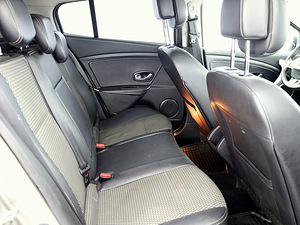 Renault Megane Elegance LPG 1.6 81kW (7 foto / 7)