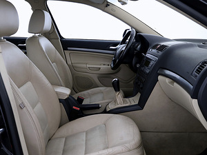 Skoda Octavia Highline 1.6 85kW (6 foto / 7)