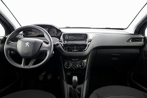Peugeot 208 Elegance 1.0 50kW (5 foto / 7)