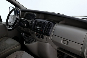 Nissan Primastar Van Facelift 2.0 dCi 66kW (5 foto / 8)