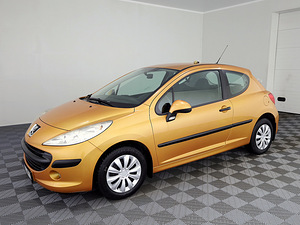 Peugeot 207 Elegance 1.4 54kW (2 foto / 8)