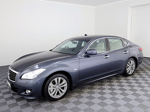 Infiniti M35 Luxury ATM 3.0 D 175kW (2 foto / 9)