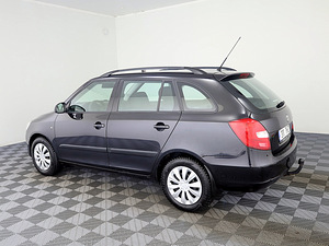 Skoda Fabia Comfortline Facelift 1.2 51kW (4 foto / 7)