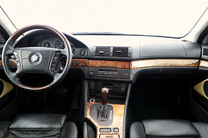 BMW 523 Sportpakett ATM 2.5 125kW (5 foto / 7)