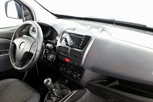 Fiat Doblo Maxi Passenger 1.6 JTD 77kW (5 foto / 7)