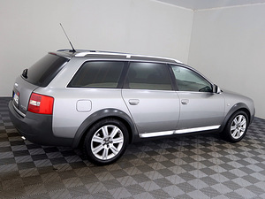 Audi Allroad Comfortline Quattro ATM 2.5 TDI 132kW (3 foto / 7)
