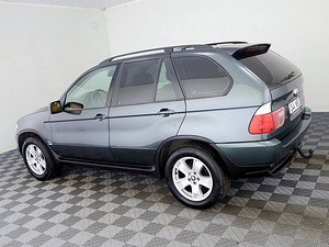 BMW X5 Executive Facelift ATM 3.0 D 160kW (4 foto / 7)