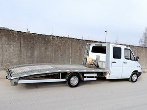 Mercedes-Benz Sprinter 313CDI Puksiir 2.1 CDI 95kW (3 foto / 9)