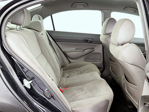 Honda Civic Elegance ATM 1.8 103kW (7 foto / 7)