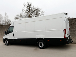 Iveco Daily Thermo Extralong 2.3 HPi 93kW (4 foto / 9)