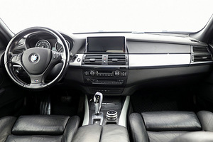 BMW X5 M-Pakett 3.0 D 155kW (5 foto / 9)