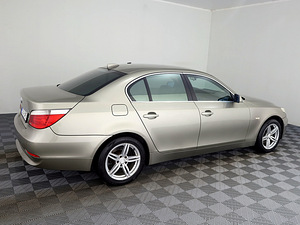 BMW 525 xDrive Executive ATM 2.5 160kW (3 foto / 7)