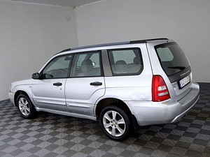 Subaru Forester Comfort AWD 2.0 92kW (4 foto / 7)