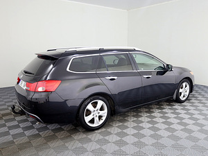 Honda Accord Luxury ATM 2.2 i-DTEC 110kW (3 foto / 7)