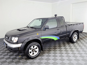 Nissan Pickup 4x4 2.5 dCi 76kW (2 foto / 7)